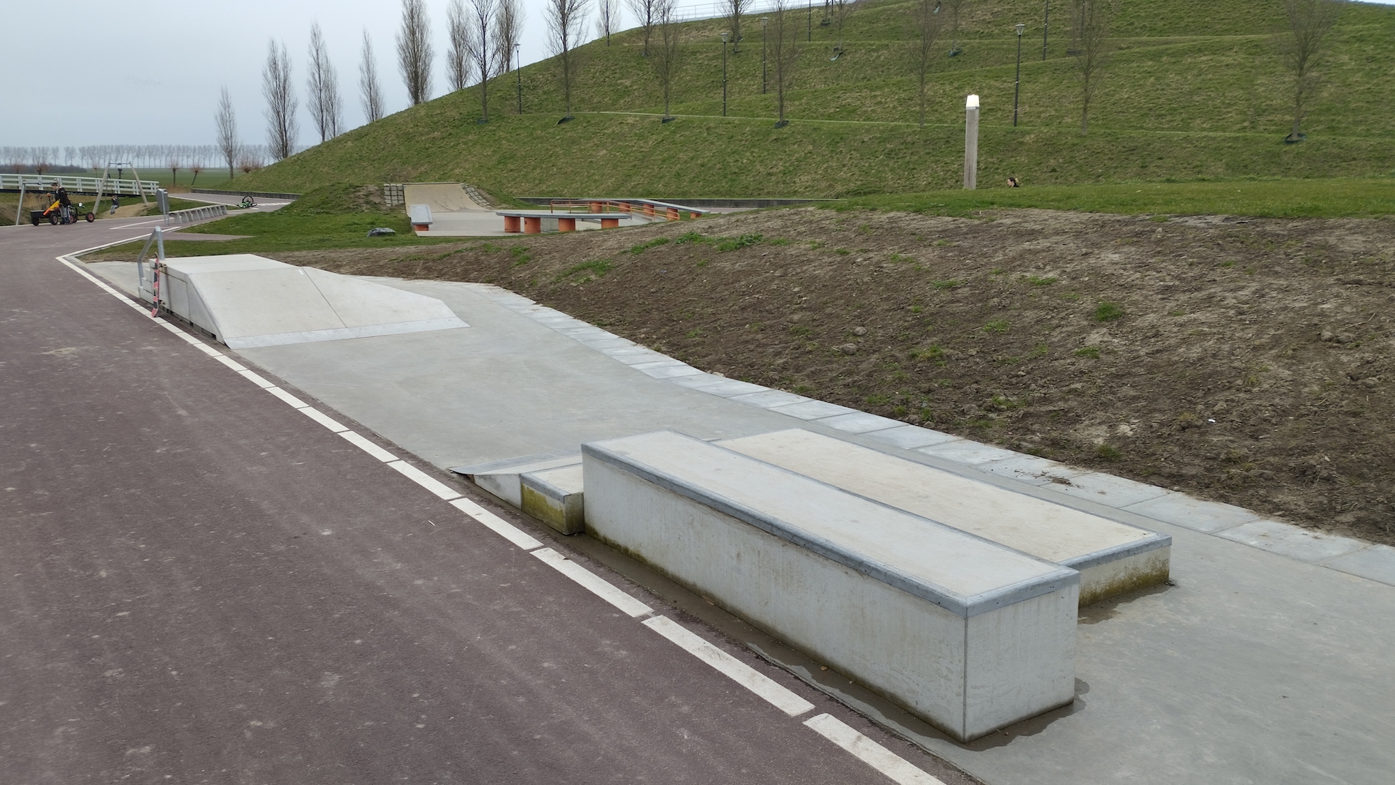 Middelharnis skatepark